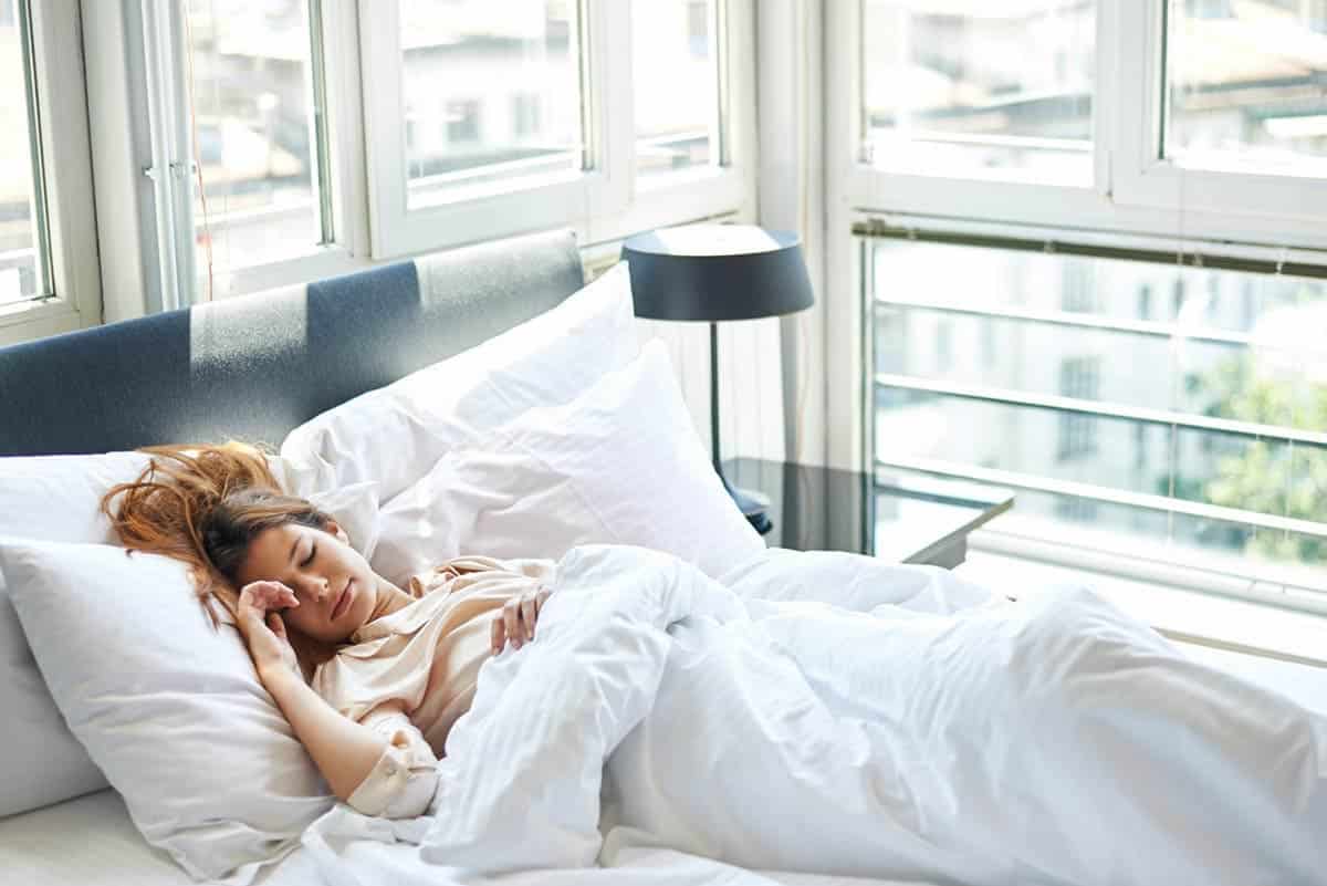 cuantas horas hay que dormir para no estar cansado