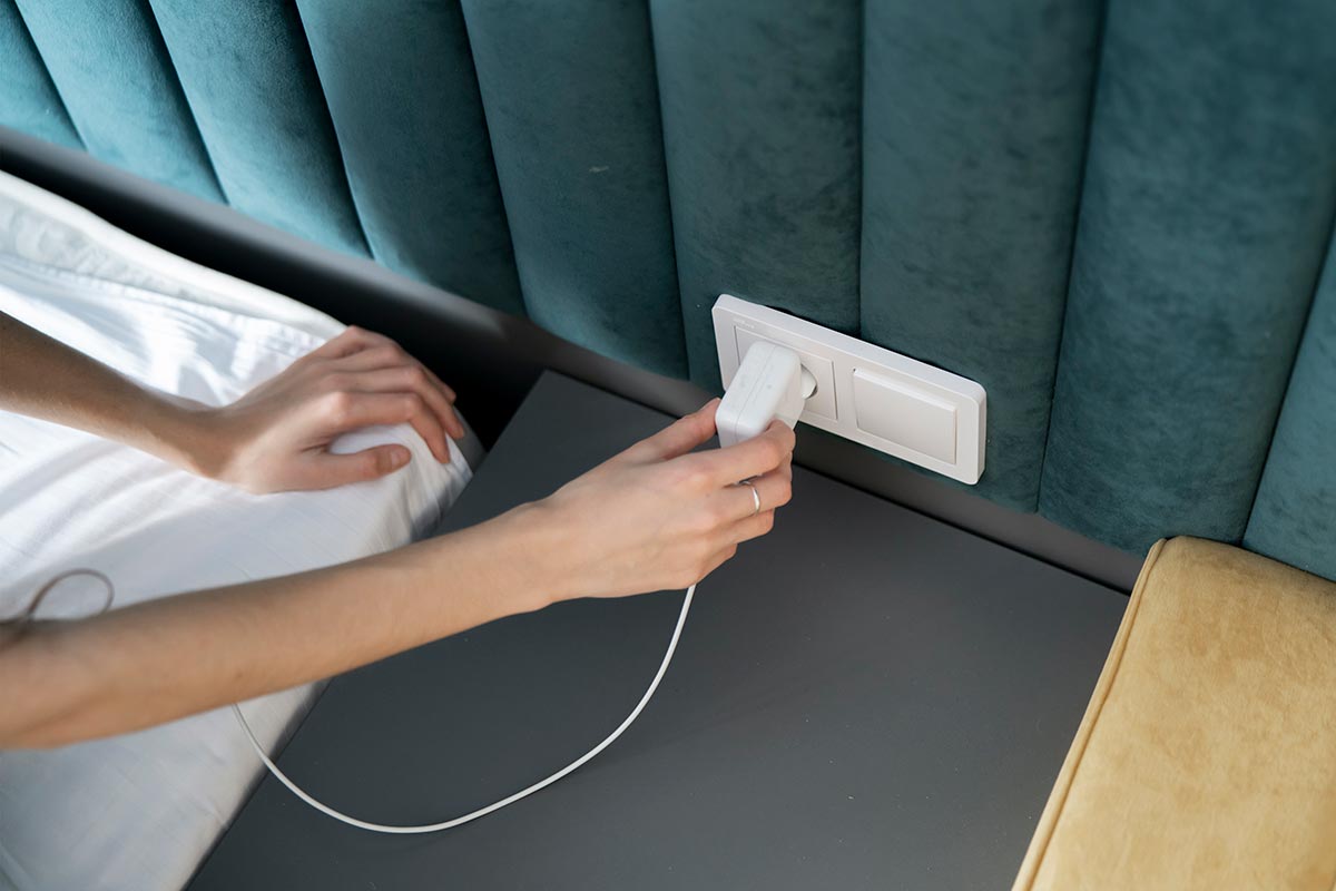 altura enchufes dormitorio